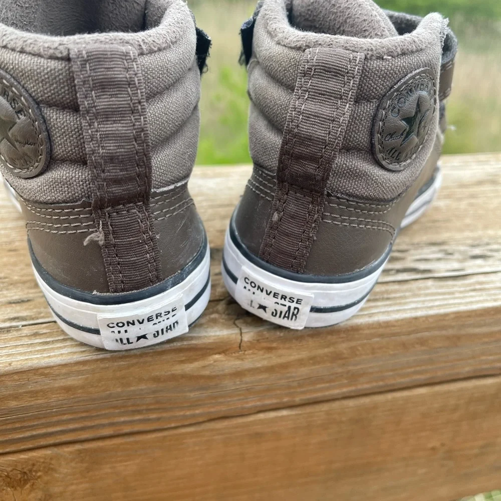 Converse stylish comfortable